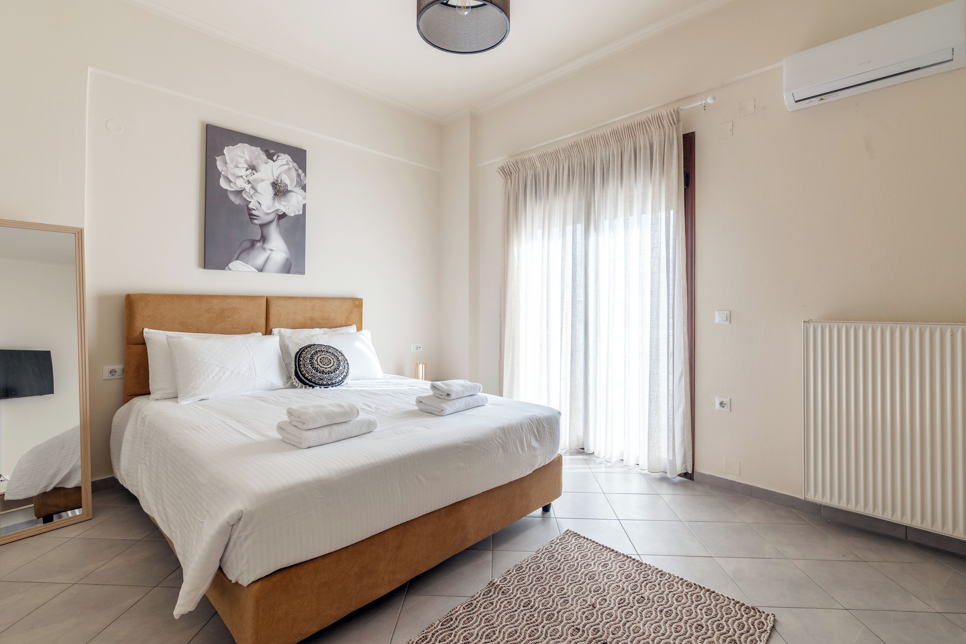 3 chambres, fer et planche à repasser, accès au Wi-Fi (inclus)