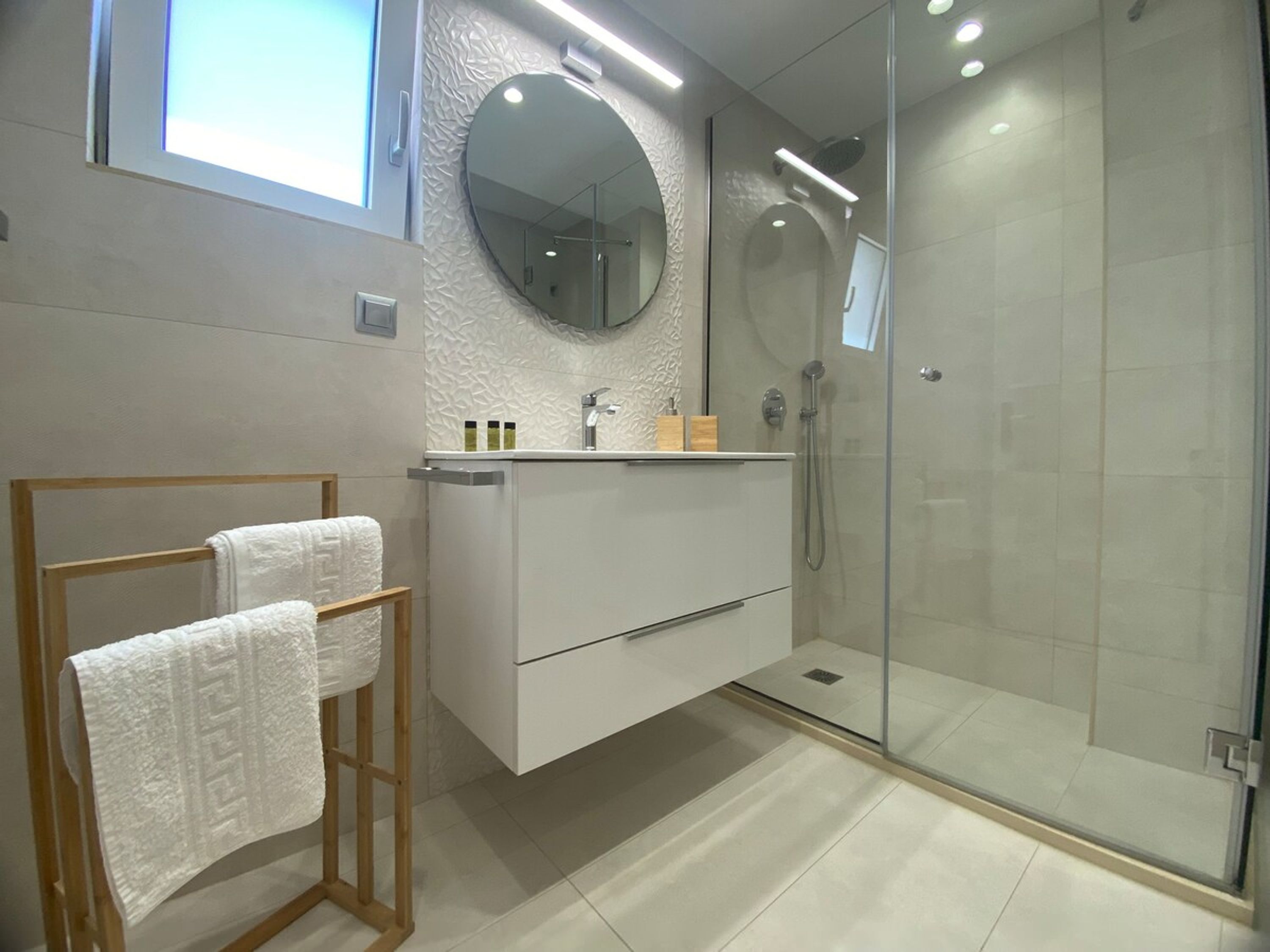 Apartment | 2 bedrooms, desk, soundproofing