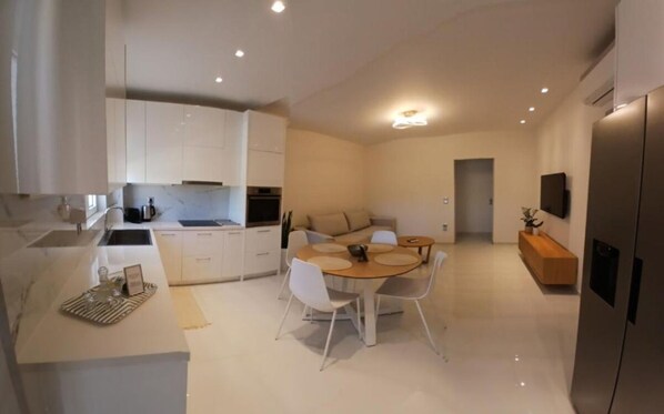 Apartment | 2 bedrooms, desk, soundproofing