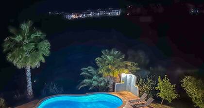 Villa Nosredna 5 Bedroom & Pool LES01