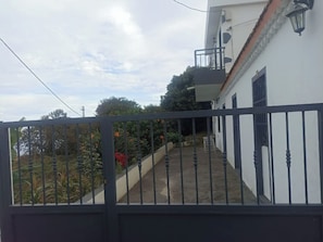 Maison, 2 chambres, fumeur, balcon | Terrain de lâhĂ©bergement