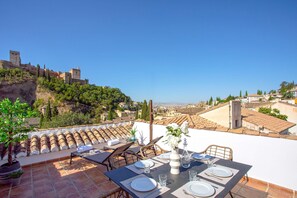 House (3 Bedrooms) | Terrace/patio - Genteel Home Mirador de los Reyes (Granada)