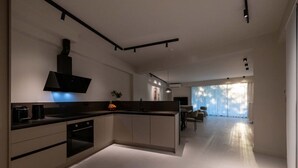 Private kitchen - RiverSide Villas Kalamata B1 (Kalamata)