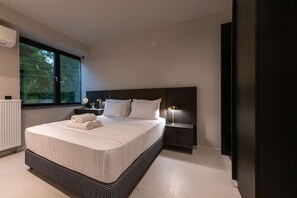 3 sovrum, skrivbord, strykjÀrn/strykbrÀda och resesÀng