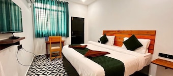 Bob Beach Hotel
