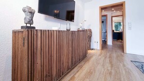 Interior - Alpha Apartments: 1-Bedroom, Minutes to the Centre (Essen)