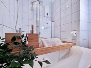 Hair dryer, towels, toilet paper