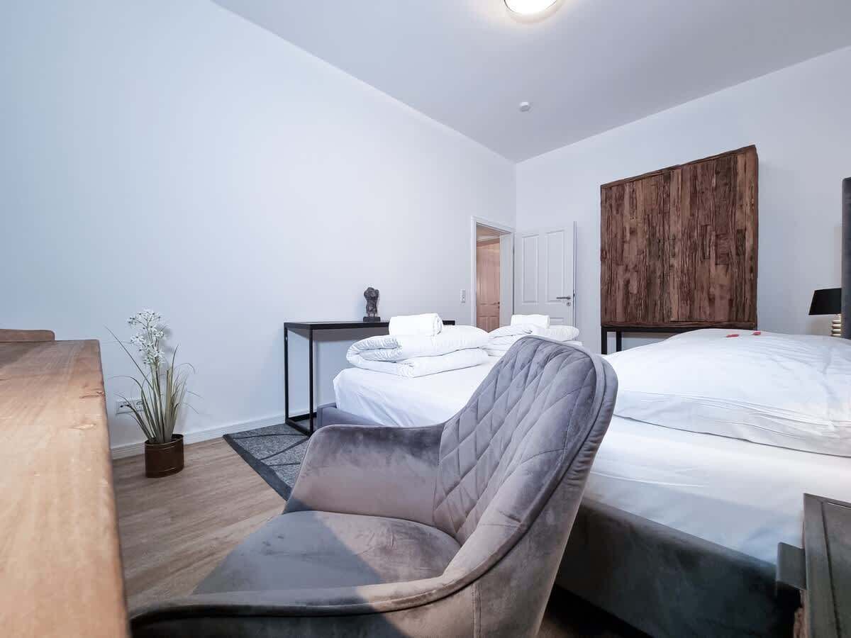 1 bedroom, desk, iron/ironing board, bed sheets