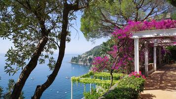 Villa | 6 Schlafzimmer