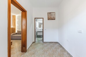 Hallway - ApartHotel by PikHost (Shkodër)
