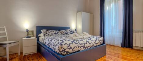 1 quarto, ferros/tábuas de passar roupa, Wi-Fi, roupa de cama