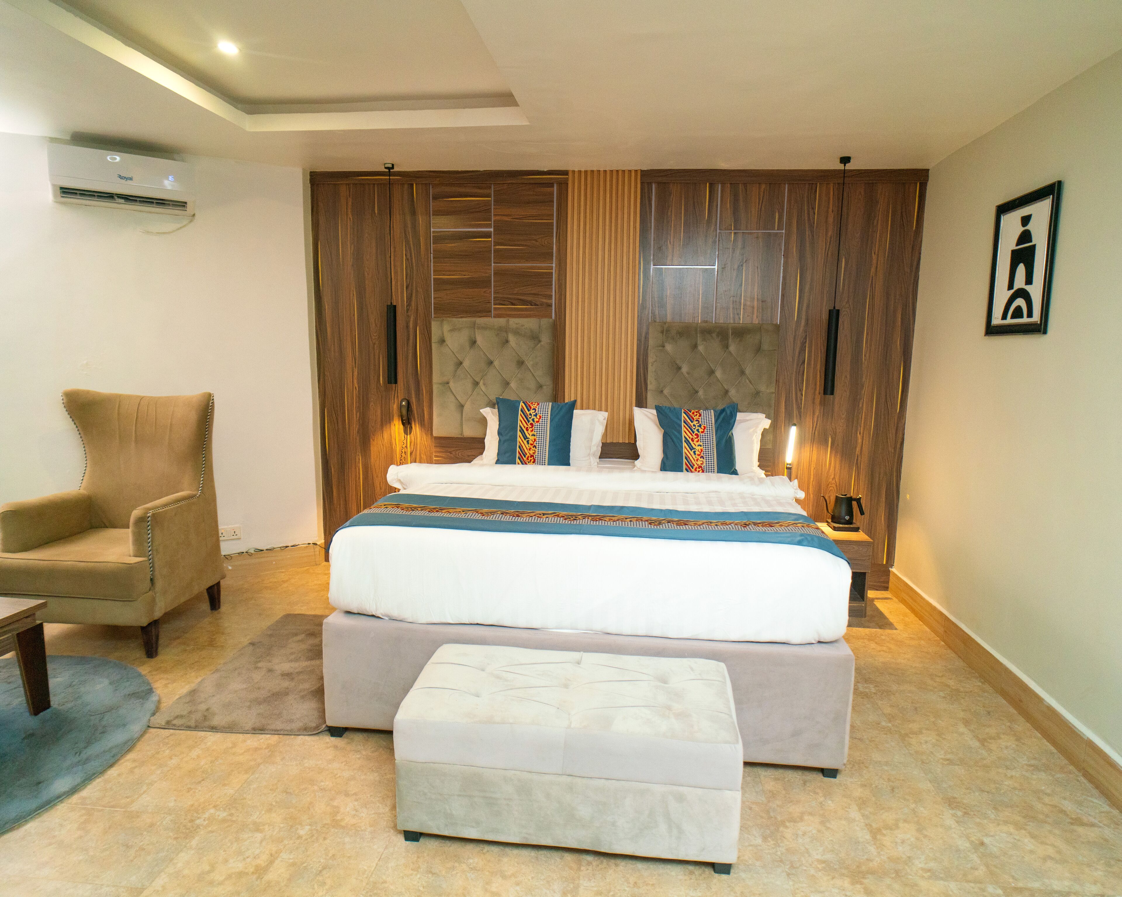 Down comforters, in-room safe, individually furnished, desk