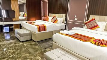 Superior Single Room, City View | Down comforters, in-room safe, individually furnished, desk