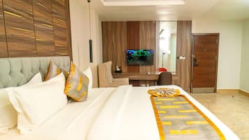 Quarto solteiro superluxo | 1 quarto, edredons de pluma, cofres nos quartos