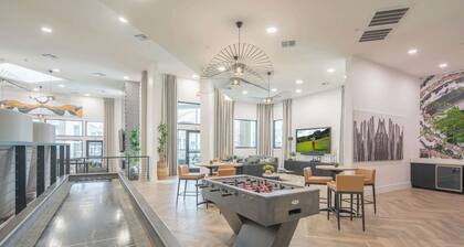 TPC Golf Stay |Pool, Hot Tub, Pickleball & Parking