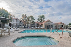Pool - TPC Golf Stay |Pool, Hot Tub, Pickleball & Parking (Scottsdale)