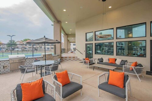 Modern Retreat Near TPC Pool, Spa, Pickleball W/D