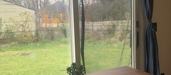 Spacious 4-bedroom house in charming Ann Arbor with AC, WiFi