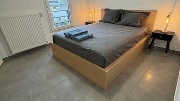 4 chambres, fer et planche à repasser, Wi-Fi, draps fournis