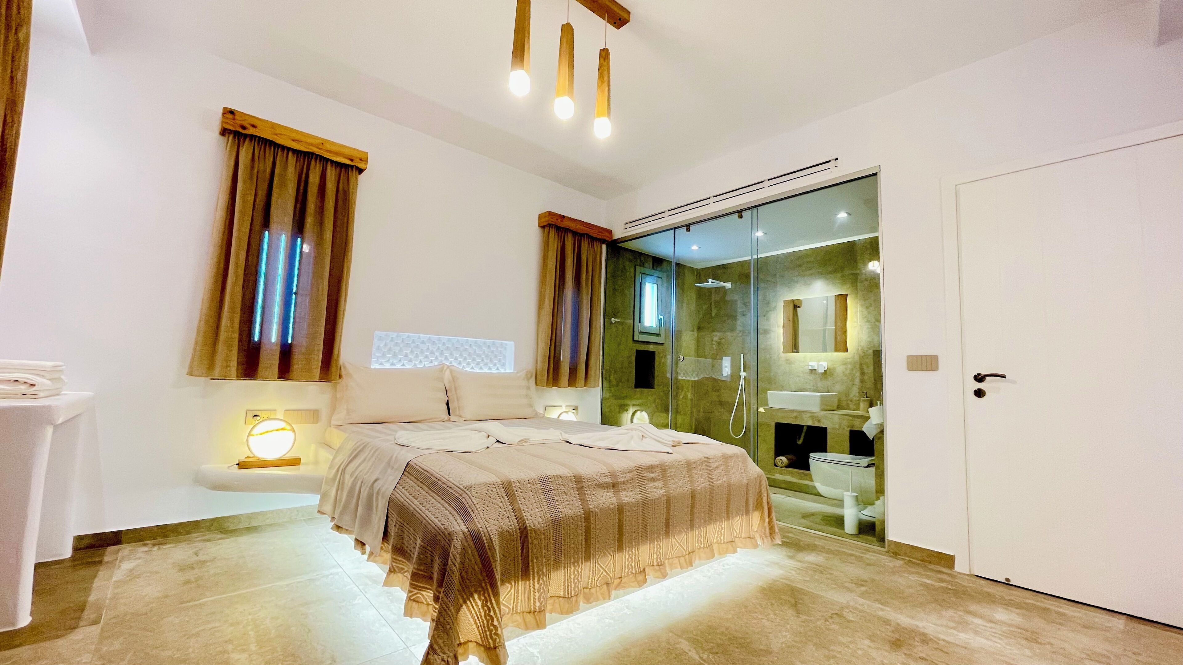 Luxury Villa, Patio, Sea View | Bathroom | Shower, rainfall showerhead, free toiletries, hair dryer