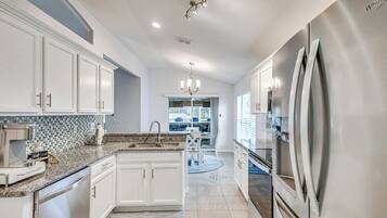 House (3 Bedrooms) | Bahagian dalam