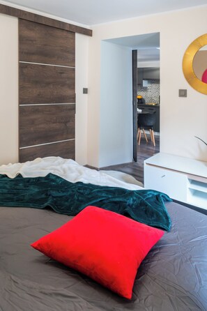 1 bedroom, iron/ironing board, travel crib, free WiFi - [Piazza Erbe] In city center up to 4 guests with parking (Verona)
