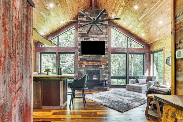 Casa (2 Bedrooms) | Interior