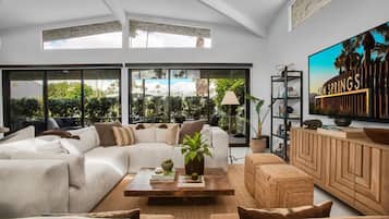 公寓 | 2 間臥室、網路服務