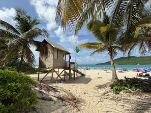 Flamenco Beach, Culebra, 15 minutes away from our apartment - Relax & Unwind with Stunning Views at La Vista apartment in gorgeous Culebra (Culebra)