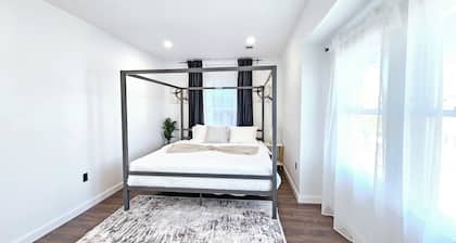 The Paragon Place- New Charming 3-bedroom house in delightful West Orange.