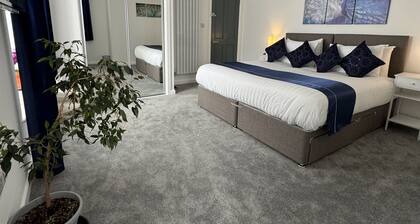 Luxury 2 Bed Apartment in Llandovery