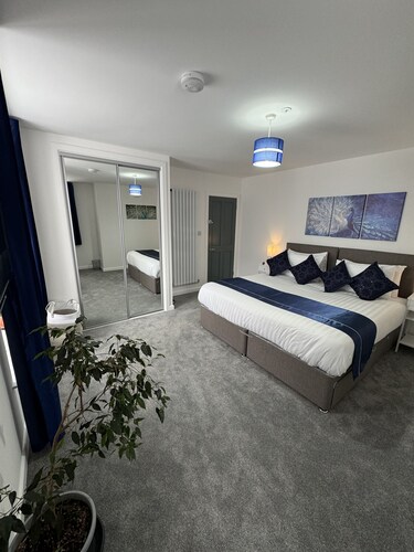 Luxury 2 Bed Apartment in Llandovery