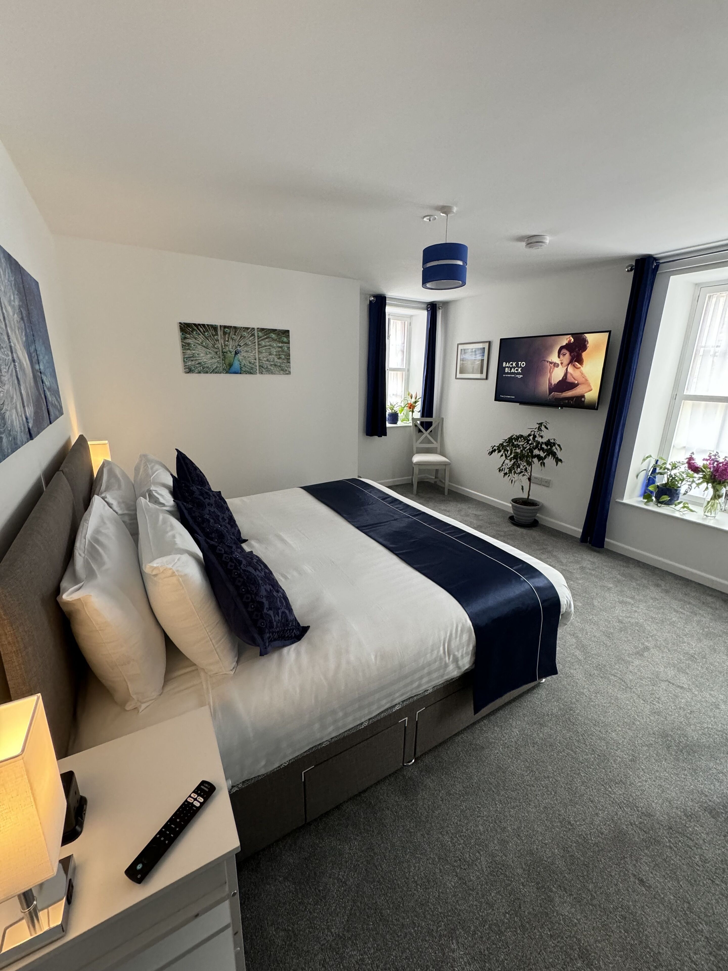 4 bedrooms, free WiFi, bed sheets