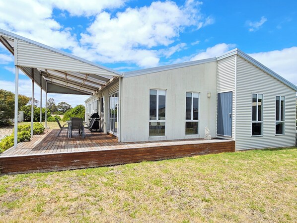 Terrace/patio - Tallara @ Robe - Stop and stay a while (Robe)