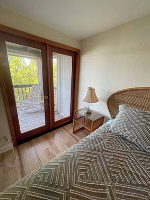 2 bedrooms, WiFi - Everglades city condo with water view
(Ochopee)