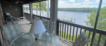 Everglades city condo with water view