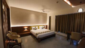 Luxury Double Room | Living area