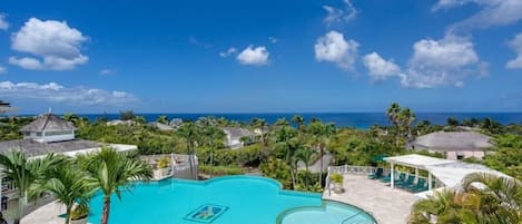 House, 3 Bedrooms | Pool