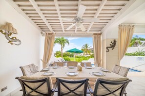 Casa, 3 quartos | Opções para refeição ao ar livre