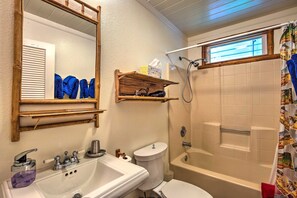 Ev, 2 Yatak Odası | Banyo | Havlu, şampuan 