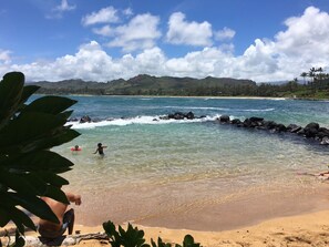 House, 2 Bedrooms | Beach