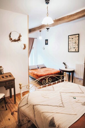 Unclassified image, 5 of 53, button - Bed and breakfast : La clef des champs at La Source de nos Racines (Beaufort)