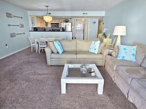Living area - Ocean Block, 2 Bedroom Condo on 37th St. Sovereign Sea. Next to Coconuts Beach Bar and many other great places! Sovereign Sea #302 (Ocean City)