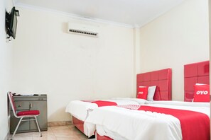 Bed sheets - Hotel O Lampung Near Rs. Mitra Husada Formerly Takana Homestay (Gedongtataan)