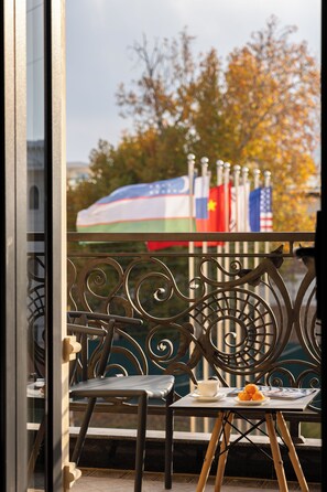 Deluxe Double or Twin Room, City View | Street view