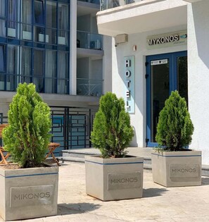 Exterior - Mykonos Hotel (Odesa)