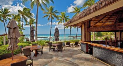 Beach Villas Peekaboo Ocean & Mountain View Resort w/Luxurious Amenities