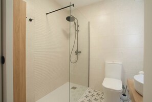 Apartment | Bathroom