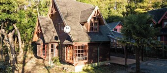 Casa Arrayan Summary: