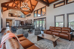 Smart-tv och eldstad